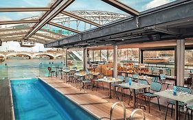 Hotel Off Paris Seine